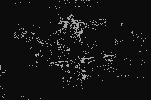 Concert de Nico avec son groupe