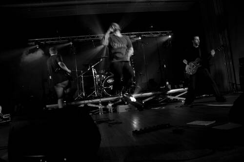 Concert de Nico avec son groupe