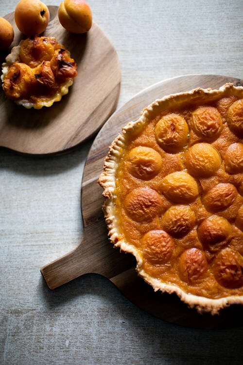 A apricot pie